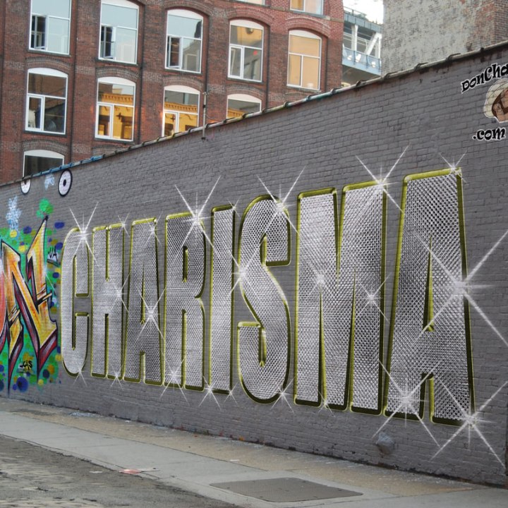 DonCharisma, DON CHARISMA, Graffiti/Bling Wall