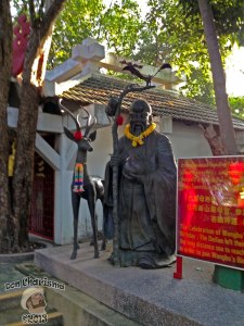 DonCharisma.org Chinese Figure And Deer - Big Buddha Hill