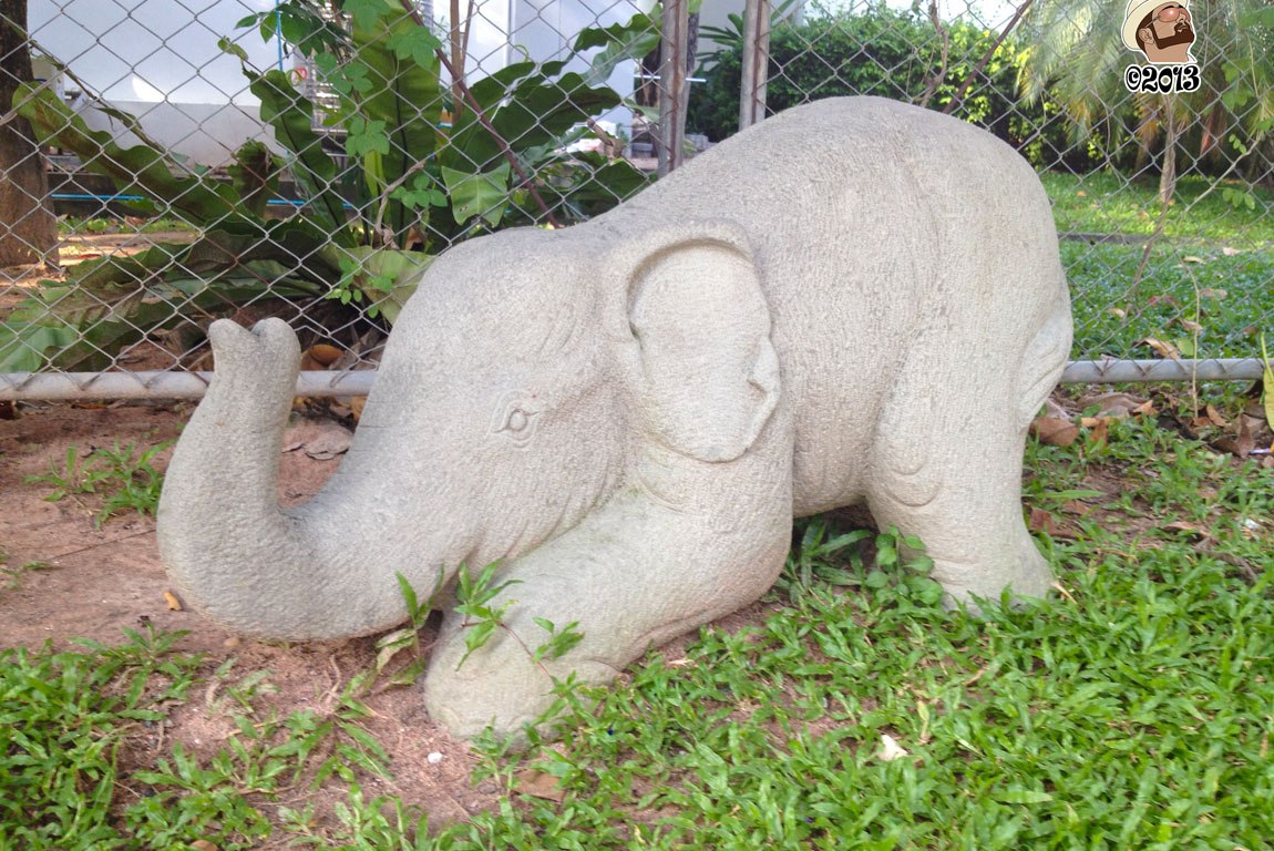 DonCharisma.org Little Elephant Four