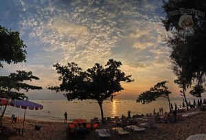 DonCharisma.org Beach Sunset Scene PTGui