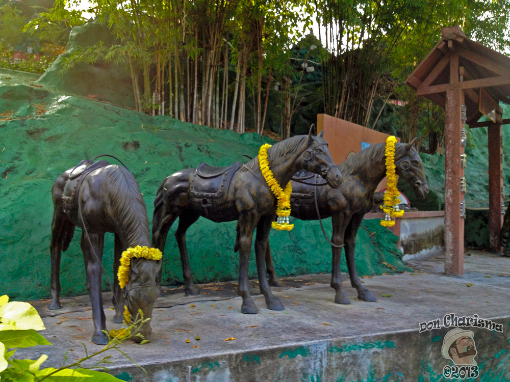 DonCharisma.org Chinese Horses - Big Buddha Hill