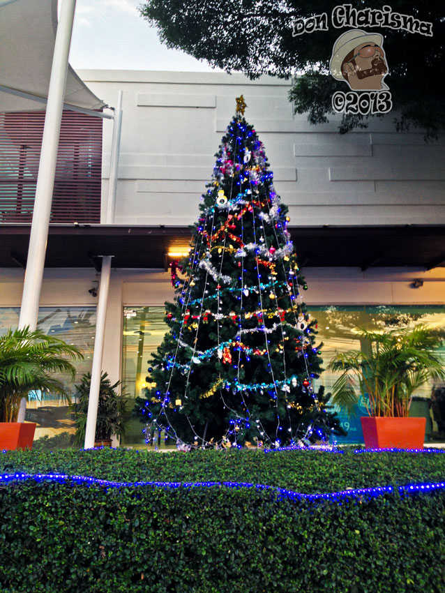 DonCharisma.org Christmas Tree Evening