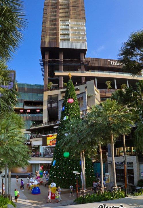 DonCharisma.org Christmas Tree Shopping Hotel Central Towerama PTGui-1w-x-7h-L