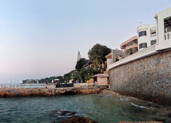 DonCharisma.org Cove Panorama PTGUI-6w-x-1h-P