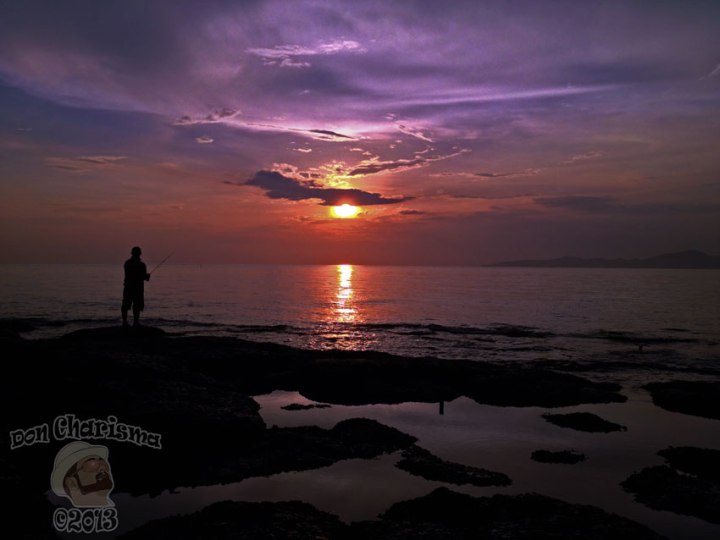 DonCharisma.org Fisherman Silhouette Sunset 1L