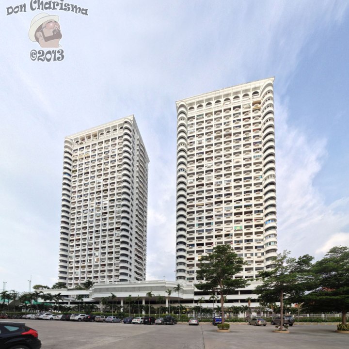 DonCharisma.org Twin Towers Towerama 2 - PTGui-(3w-x-4h-L-HDR)