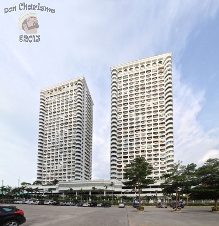 DonCharisma.org Twin Towers Towerama 2 - PTGui-(3w-x-4h-L-HDR)