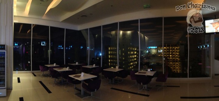 DonCharisma.org Interior Panorama Bowling Cafe PTGui-4w-x-1h-P