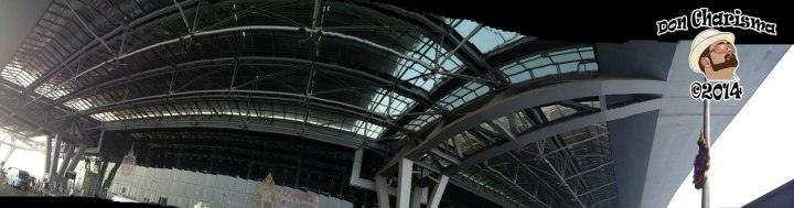 DonCharisma.org Bangkok Airport Suvarnabhumi Messed Up Pano iPhone