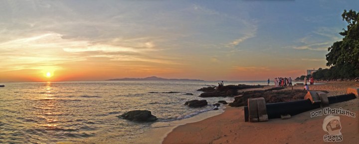 DonCharisma.org-Balcony-Sunrise-Panorama-Wide