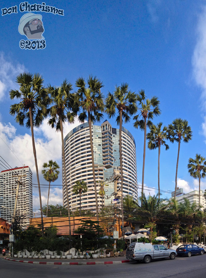 DonCharisma.org Tower Building And Palms Towerama PTGui-3w-x-2h-P