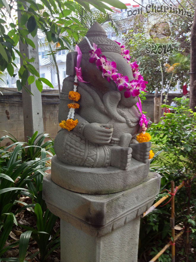 DonCharisma.org-Elephant-Statue-1P