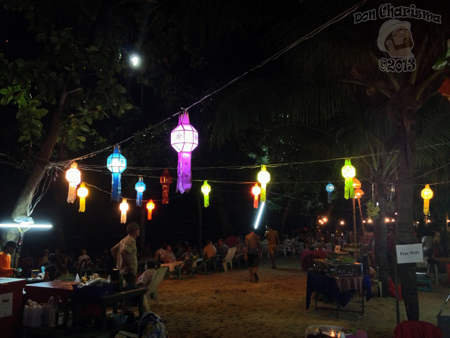 Al Fresco Buffet With Lanterns – Loy Catong Festival –
“Rihanna-orama”