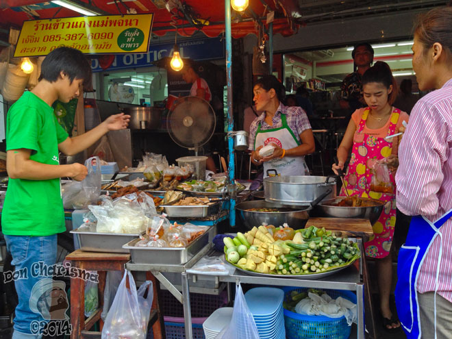 DonCharisma.org-Street-Food