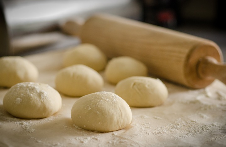 dough,cook,recipe,italian,flour,kitchen,preparation,white,ingredient,bakery,homemade,preparing,cuisine,pastry,bread,baking,pizza,traditional, DONCHARISMA